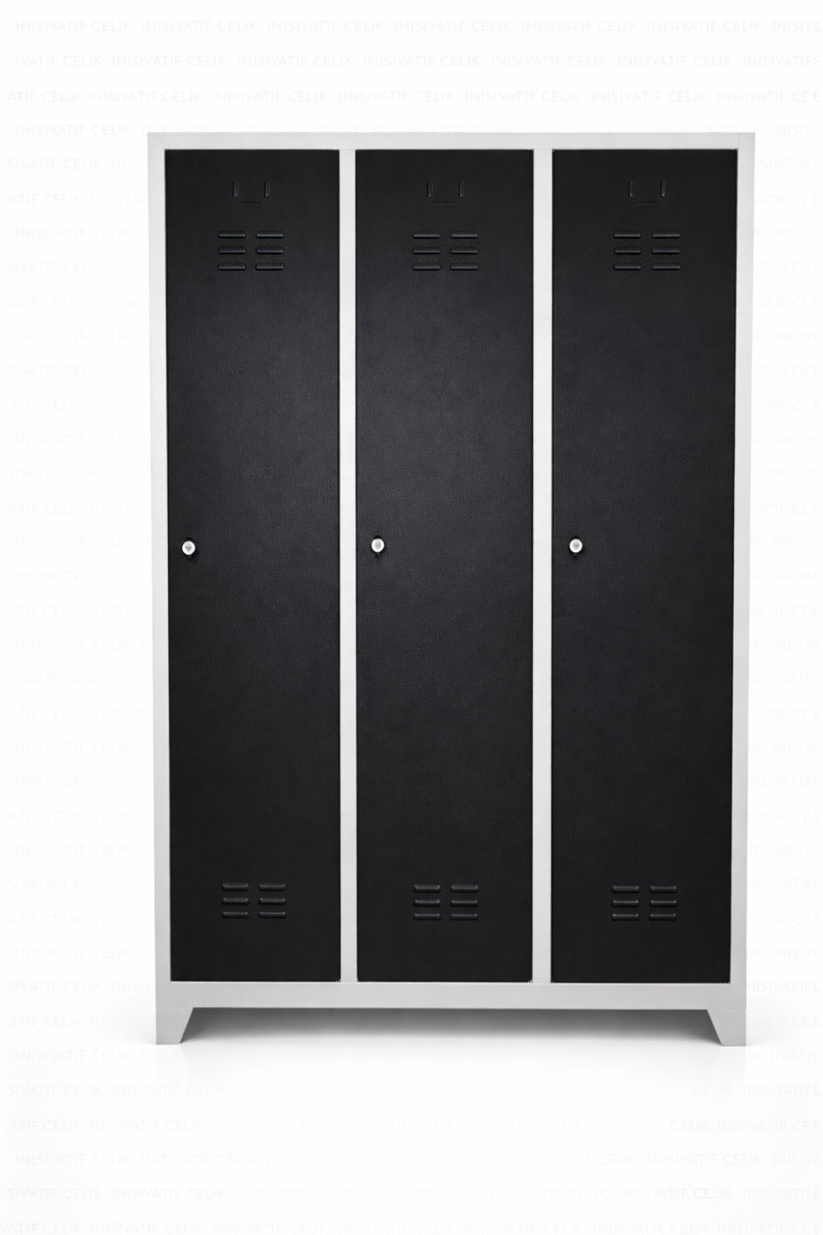 Standart 3 Kapaklı Çelik Personel Soyunma Dolabı – Siyah (RAL 9005)
